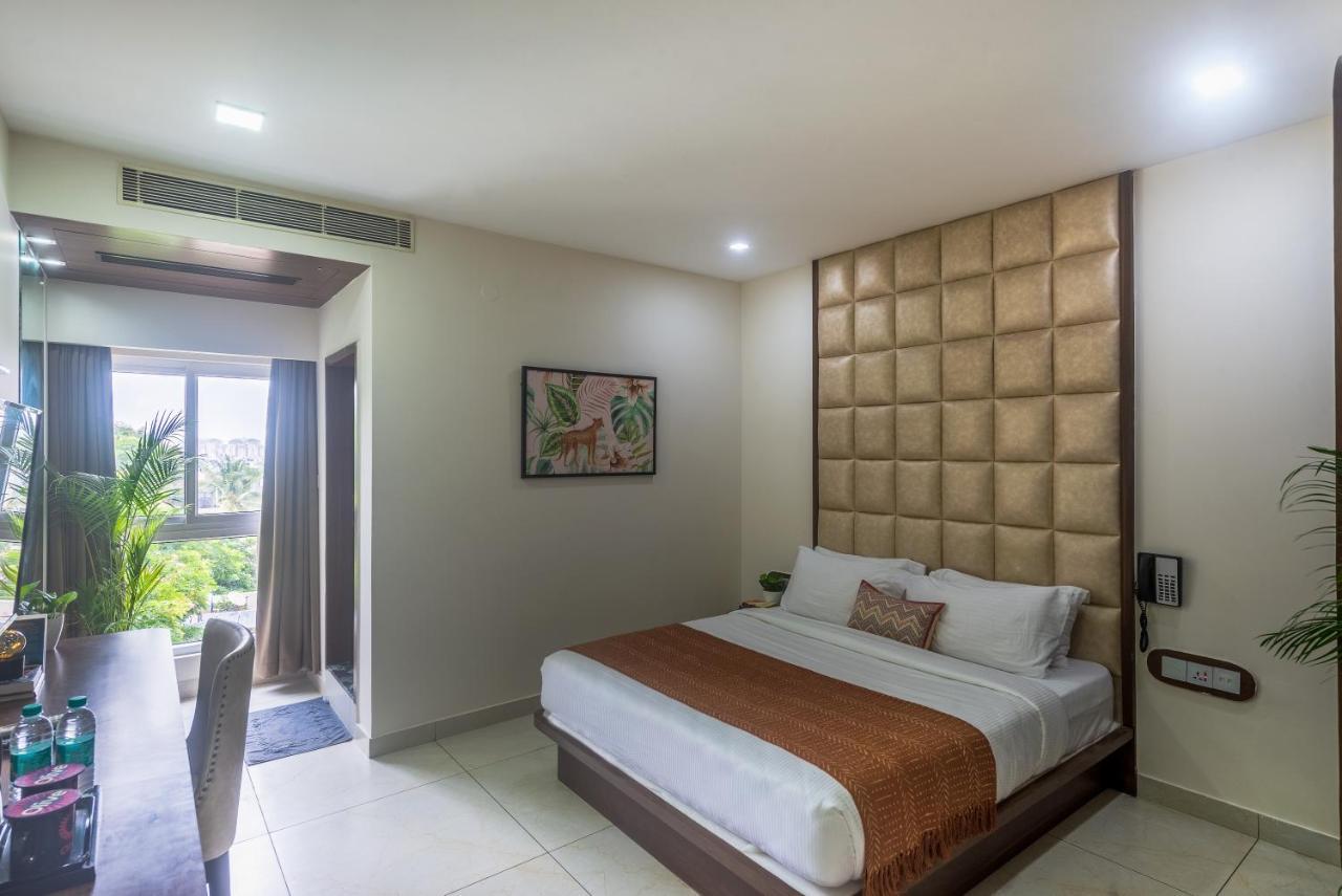 Olive Zip Btm Layout By Embassy Group Bangalore Exterior foto